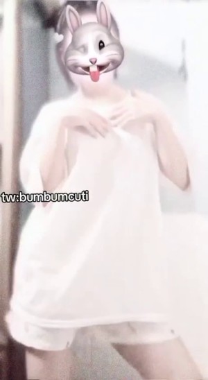Clip sex Nguynkhnh0722(Bumbumcuti2k10) nhảy Tiktok gây sốc trên mạng – Sex Tiktok